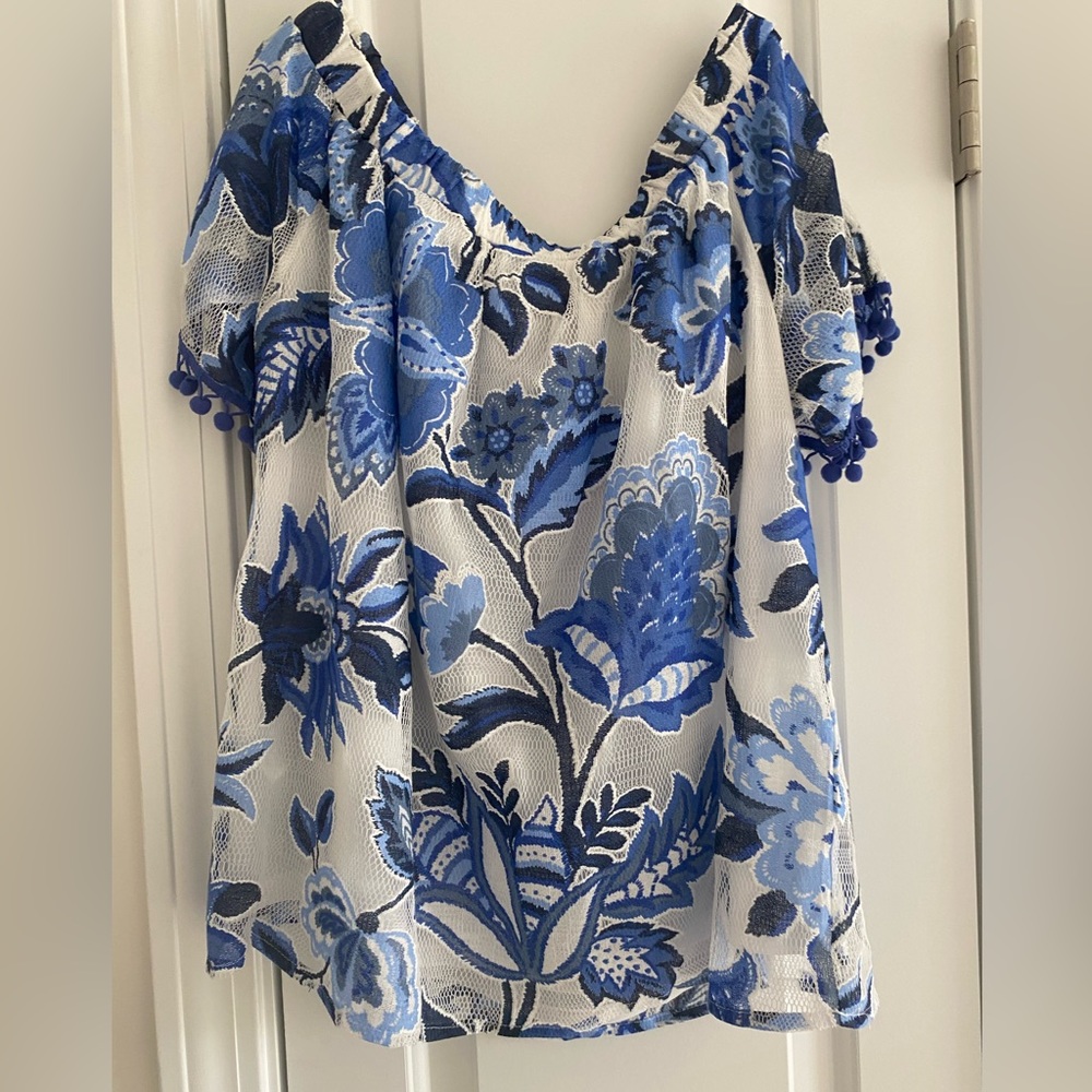 Blue & White Lace off the shoulder Top - Small